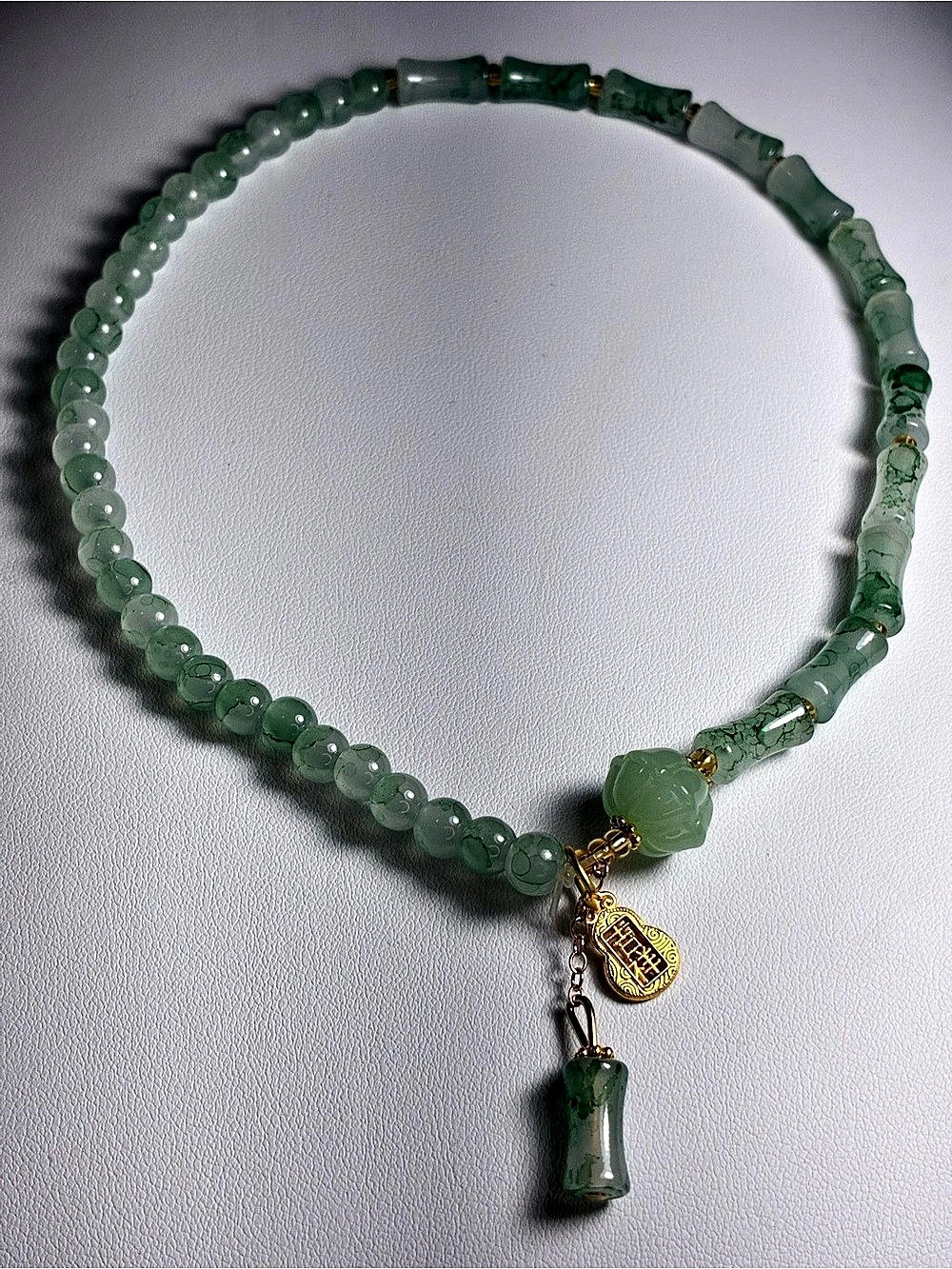 Green & Gold Beaded Pendant Necklace New Without Tags